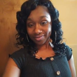 Meet your Posher, Tiffany